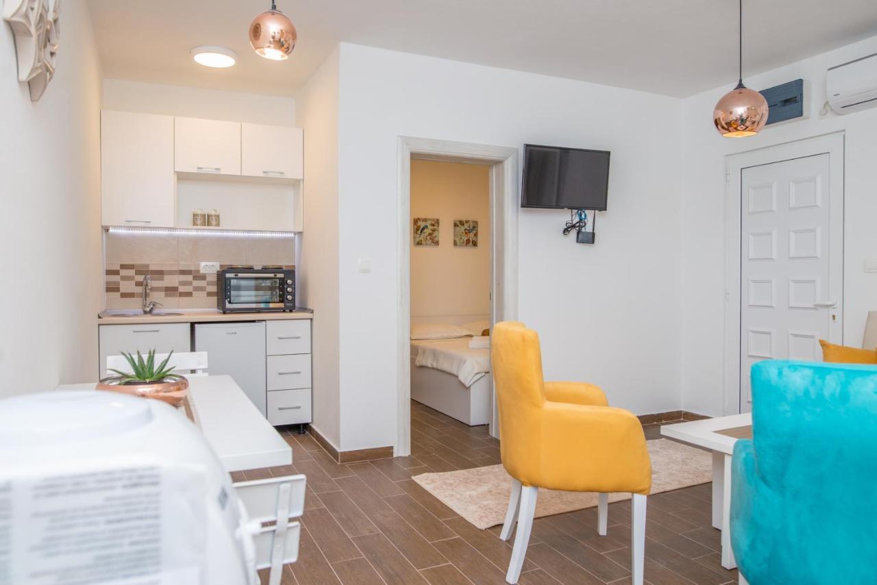 Apartments Tina Utjeha Kültér fotó